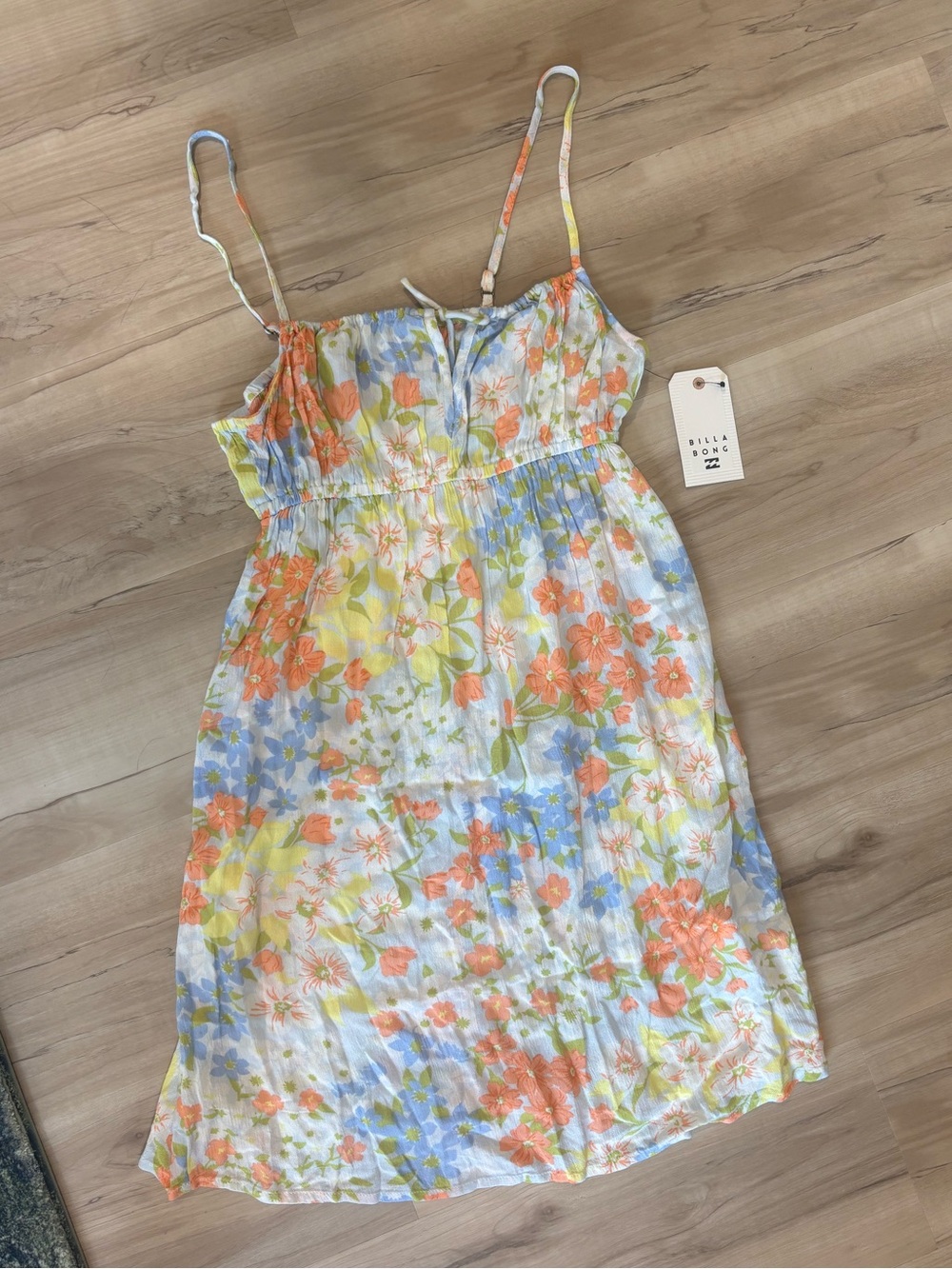 NWT- Billabong Floral Midi Dress - size S